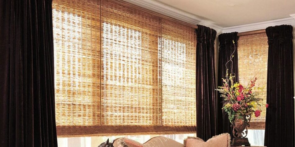 (traditional asian window treatment)